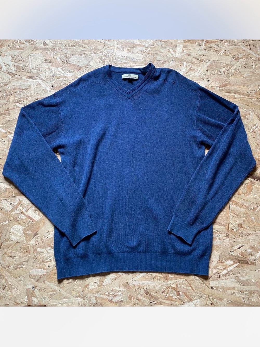 Tommy Bahama Men's Navy V-Neck Sweater